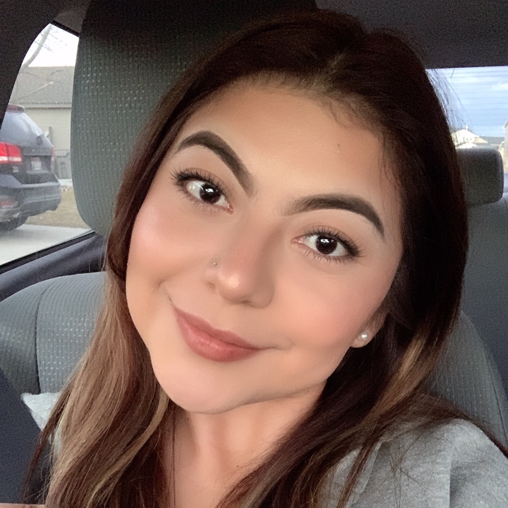 Meet your Posher, Brianna